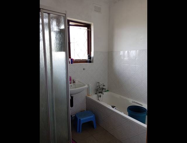 3 bed property to rent in FYNNLANDS